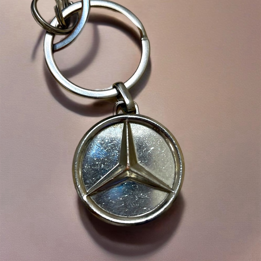 Original Mercedes Keychain 🔆